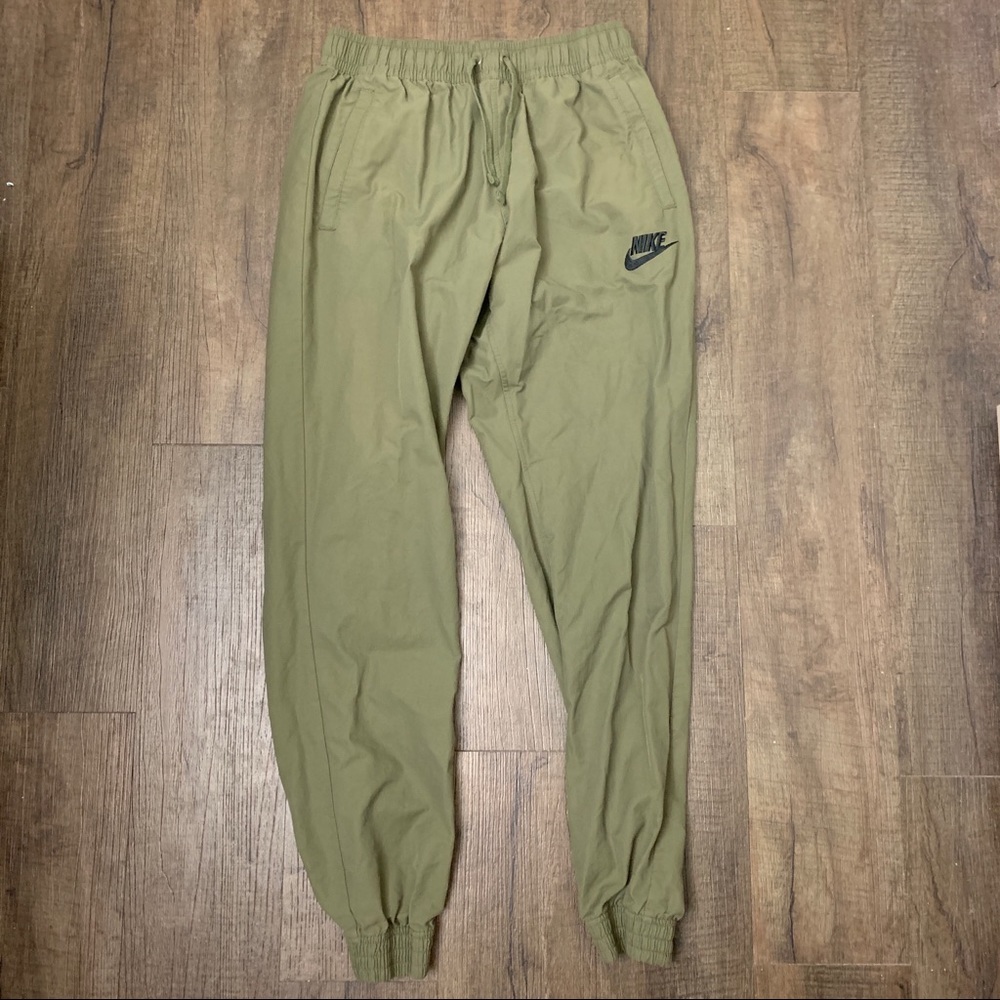 Nike Joggers